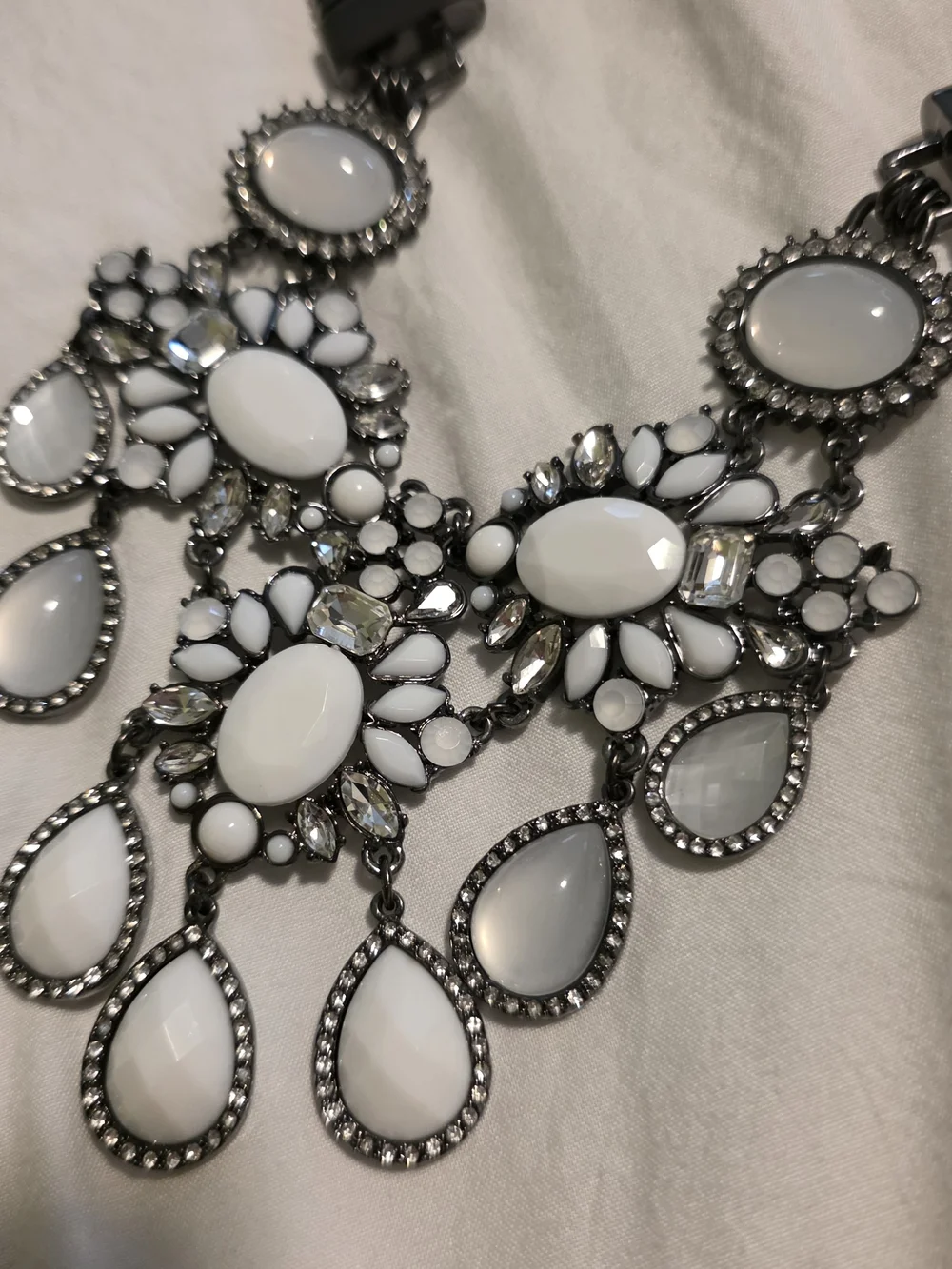 Express fashion jewelry